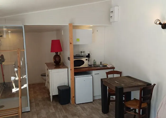 Le Au Calme A Apartment Royan